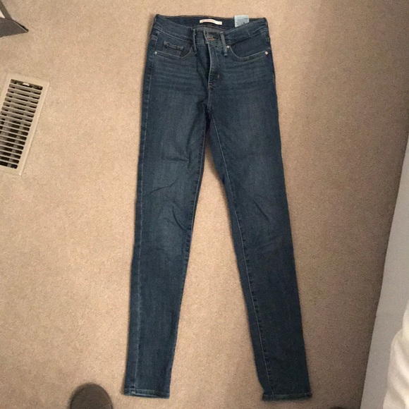 Levi’s denim jeans size 25 shaping skinny - Picture 1 of 3